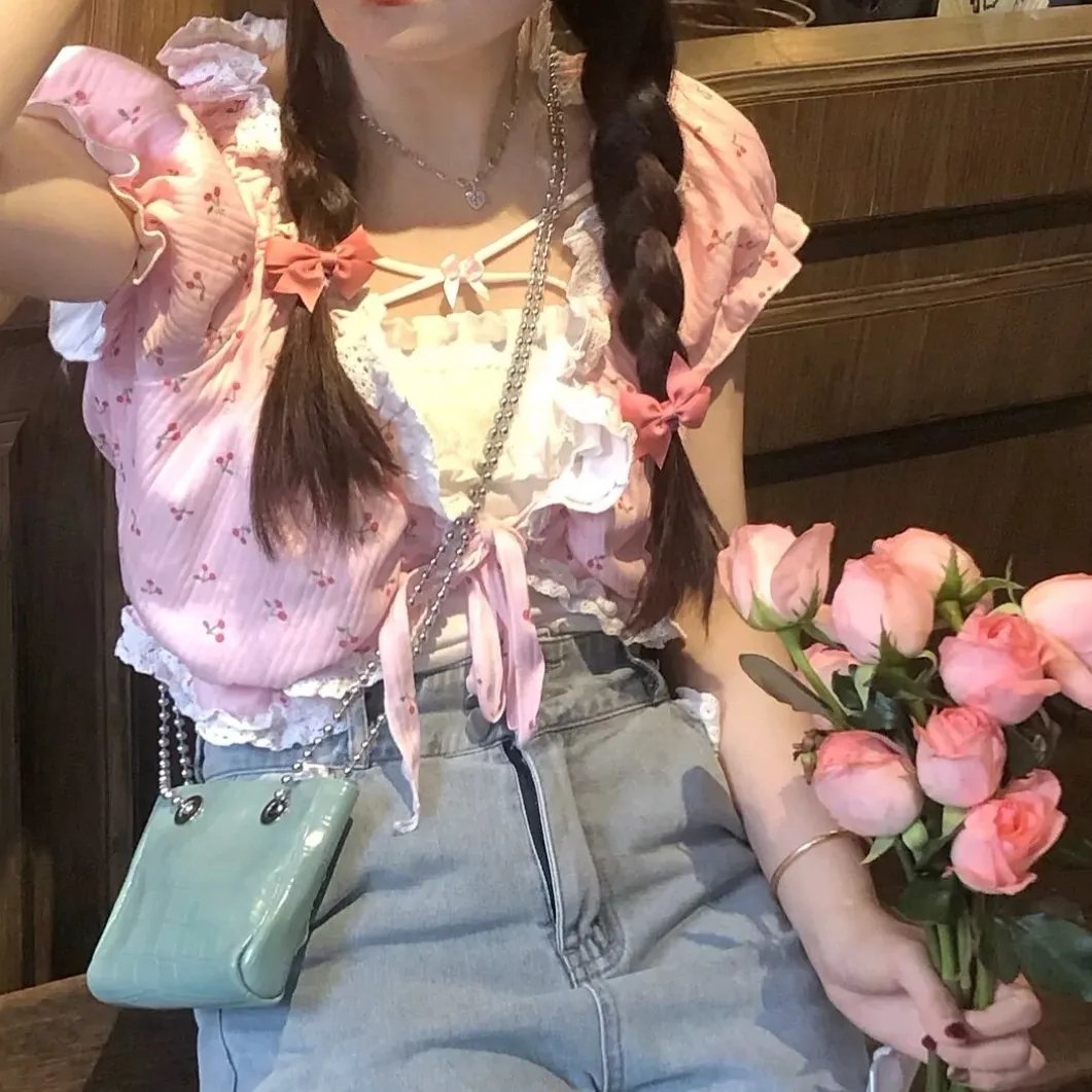 出山便是食神，她却做了端菜小妹